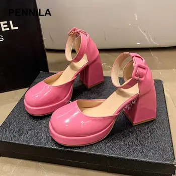 Marka Tasarımcısı Kadın Topuklu Mary Jane Ayakkabı Platformu Lolita Ayakkabı Rugan Kare Yüksek Topuk Pompaları Sandalet Yaz 2023 P328