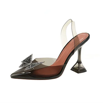 Sandalet kadın tek ayakkabı 2023 yaz PVC kimyasal elyaf şeffaf yüksek topuk ince şarap bardağı sivri Elmas Kelebek
